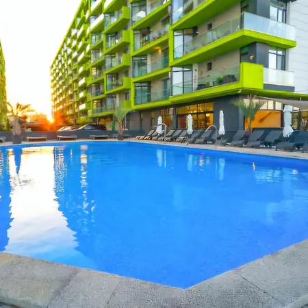 Panoramic Double - Pool & Langa Plaja *